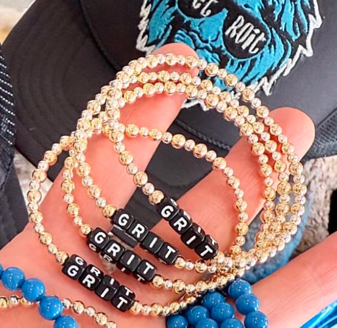 GRIT💙🩶 2 tone, gold filled & silver, alternating ball size, stretch bracelet