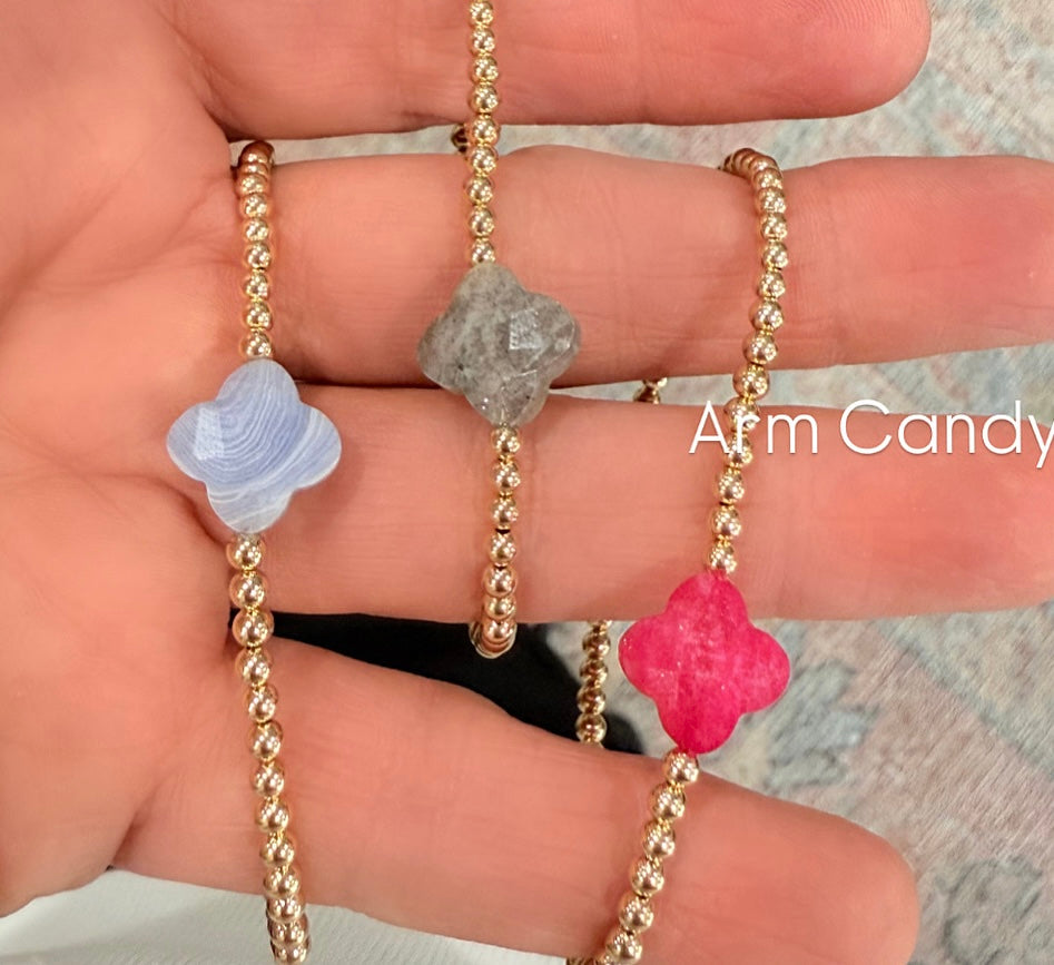 Blue quartz stone clover beaded stretch bracelet